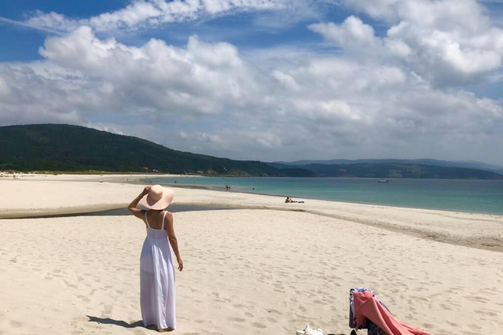 Junto Camino De Santiago,1ª Linea De Playa Lejlighed Finisterre Eksteriør billede